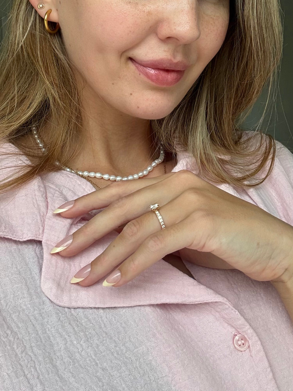 French Honey reusable press-on nails