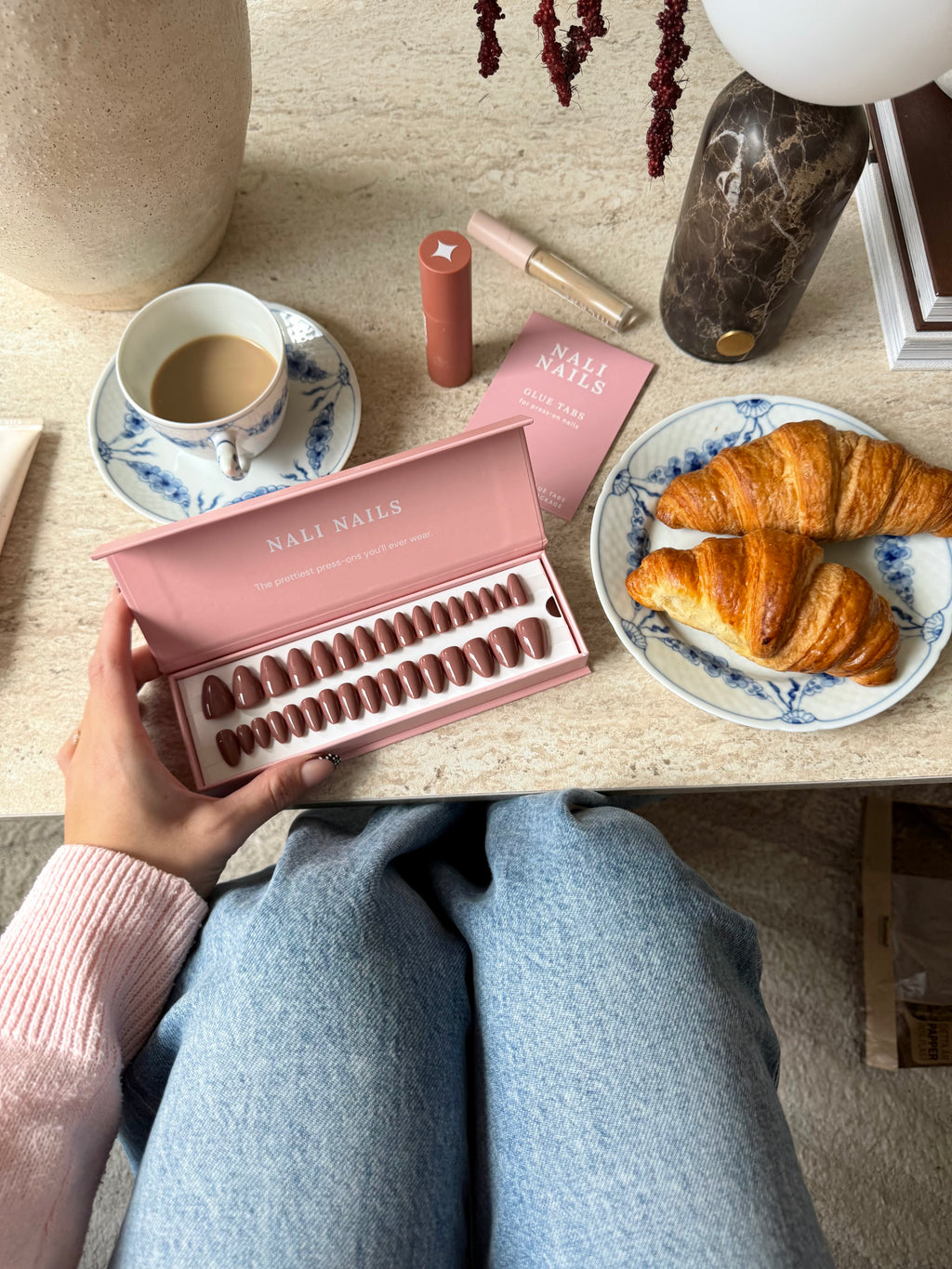 Cappuccino reusable press-on nails