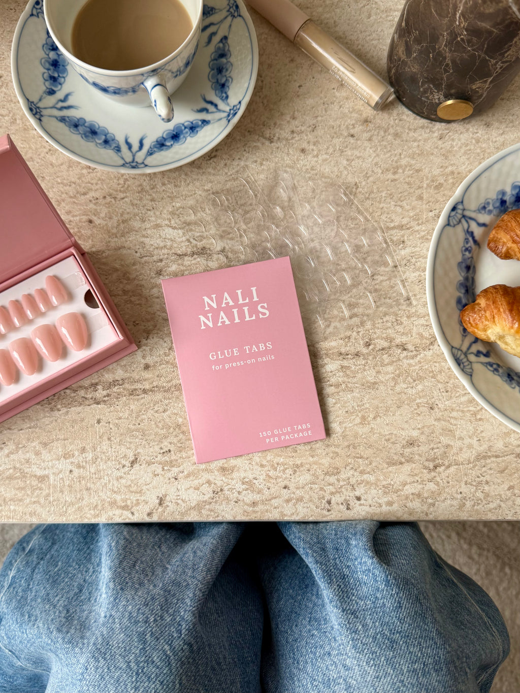 Nali Nails glue tabs for press-on nails