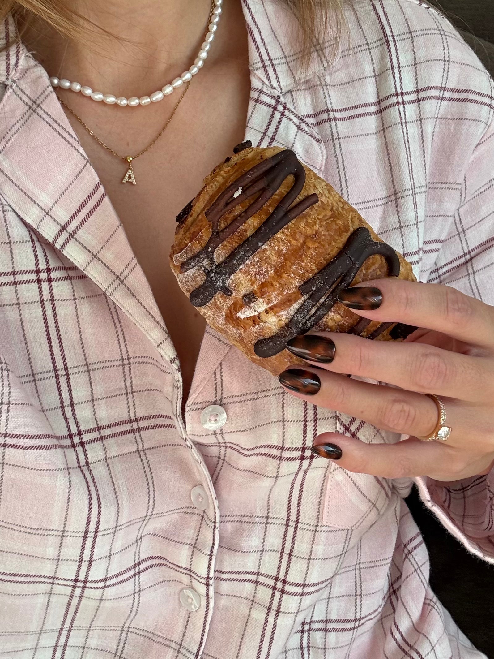 Tortoise Brown reusable press-on nails