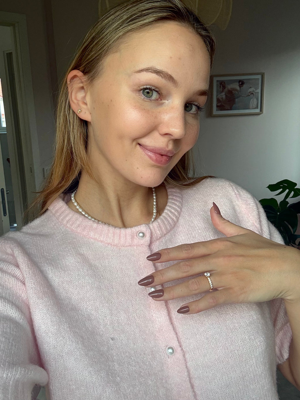 Cappuccino reusable press-on nails