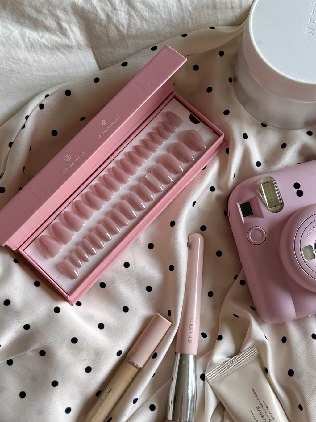 Blush Cat Eye